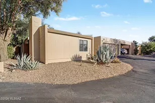 6990 E Abby Ln, Tucson, AZ 85715 - Photo 2