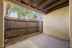 6990 E Abby Ln, Tucson, AZ 85715 - Photo 36