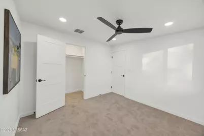 230 W Meadowbrook Drive, Tucson, AZ 85704 - Photo 30