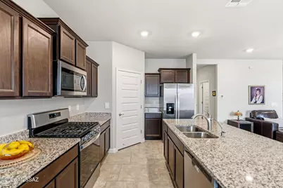 18021 S Silent Lea Lane, Sahuarita, AZ 85629 - Photo 10