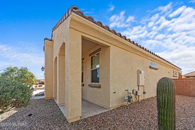 13961 N Bright Angel Trail, Marana, AZ 85658 - Photo 2