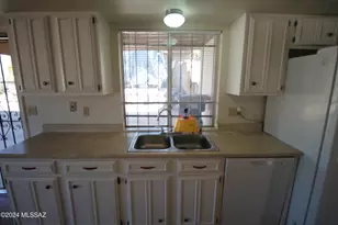 9746 E 32nd Street St, Tucson, AZ 85748 - Photo 12