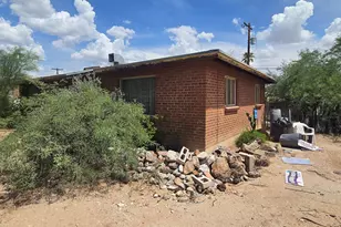 536 E Flores St, Tucson, AZ 85705 - Photo 2