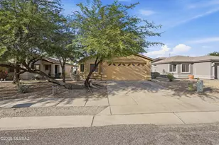 5342 S Newcastle Ct, Tucson, AZ 85746 - Photo 2