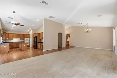 2480 E Mayview Drive, Green Valley, AZ 85614 - Photo 6