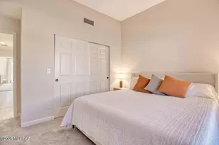 1148 E Camino Diestro, Oro Valley, AZ 85704 - Photo 36