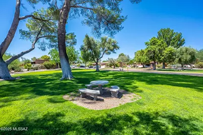 372 S Paseo Sarta #A, Green Valley, AZ 85614 - Photo 48