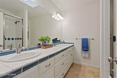 2010 N Forty Niner Drive, Tucson, AZ 85749 - Photo 28