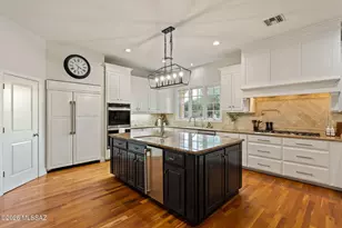 2010 N Forty Niner Dr, Tucson, AZ 85749 - Photo 4
