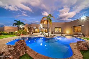 5579 N Park Ridge Pl, Tucson, AZ 85743 - Photo 2