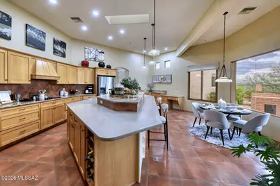 2073 S Rolling Rock Place, Green Valley, AZ 85614 - Photo 14