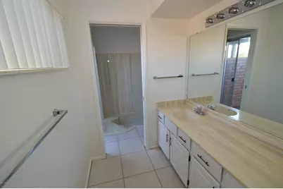 7722 E Knollwood Circle, Tucson, AZ 85750 - Photo 16