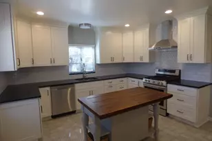 2242 E 8th St, Tucson, AZ 85719 - Photo 12