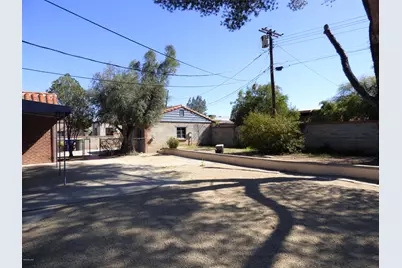 2242 E 8th Street, Tucson, AZ 85719 - Photo 22