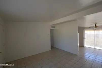 1033 E 25th Street #4, Tucson, AZ 85713 - Photo 6