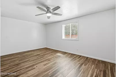 8579 N Calle Tioga, Tucson, AZ 85704 - Photo 12