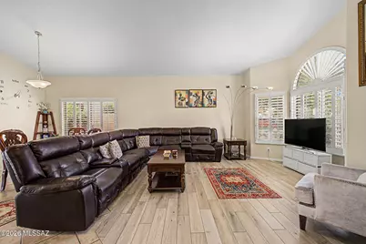 10527 N Camino Rosas Nuevas, Oro Valley, AZ 85737 - Photo 4