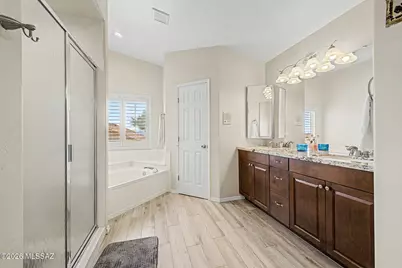 10527 N Camino Rosas Nuevas, Oro Valley, AZ 85737 - Photo 24