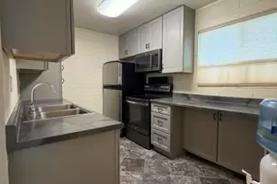 1776 S Palo Verde Ave, Tucson, AZ 85713 - Photo 2