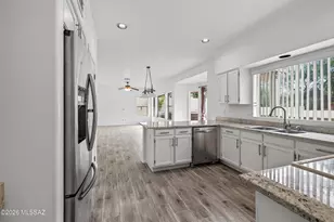 156 S Eastern Dawn Ave, Tucson, AZ 85748 - Photo 10