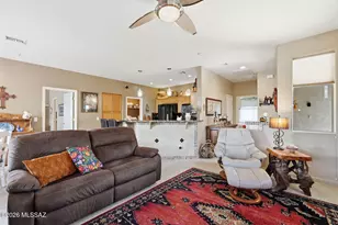 528 W Knotwood St, Green Valley, AZ 85614 - Photo 6