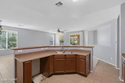 4895 E Silverpuffs Way, Tucson, AZ 85756 - Photo 16