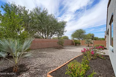 11845 W Rocky Cove Drive, Marana, AZ 85653 - Photo 32