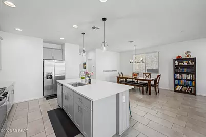 10416 W Robertson Street, Marana, AZ 85653 - Photo 8
