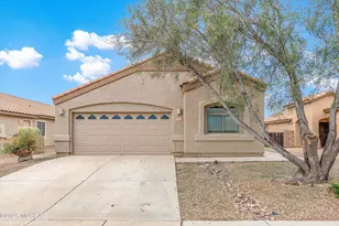 12693 N Fallen Fence Ln, Marana, AZ 85653 - Photo 1