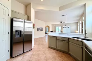 13009 N Desert Flora Ln, Marana, AZ 85658 - Photo 10