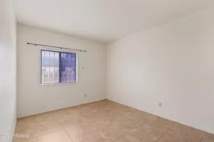 8905 E Calle Norlo, Tucson, AZ 85710 - Photo 28