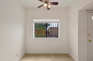 8905 E Calle Norlo, Tucson, AZ 85710 - Photo 10