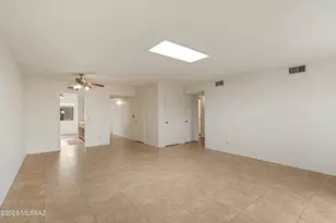 8905 E Calle Norlo, Tucson, AZ 85710 - Photo 8