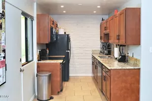 6 W Greenock Dr, Tucson, AZ 85737 - Photo 12