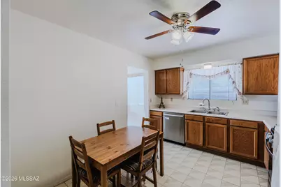 6889 N De Chelly Loop, Tucson, AZ 85741 - Photo 26