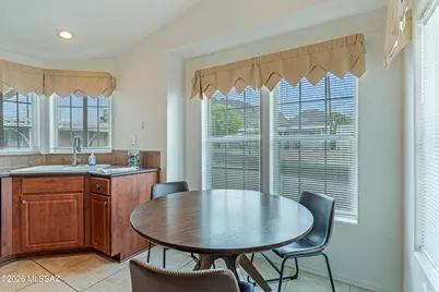 6111 W Flying M Street, Tucson, AZ 85713 - Photo 10