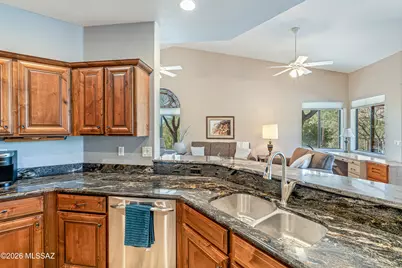 13401 N Rancho Vistoso Boulevard #157, Oro Valley, AZ 85755 - Photo 12
