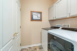 13401 N Rancho Vistoso Blvd, Oro Valley, AZ 85755 - Photo 14