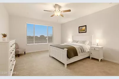 13288 E Librada Leon Way, Tucson, AZ 85747 - Photo 12