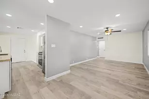 6101 E 23rd St, Tucson, AZ 85711 - Photo 8