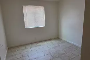 458 W Elm St, Nogales, AZ 85621 - Photo 4