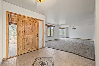 11201 E Hash Knife Circle, Tucson, AZ 85749 - Photo 6