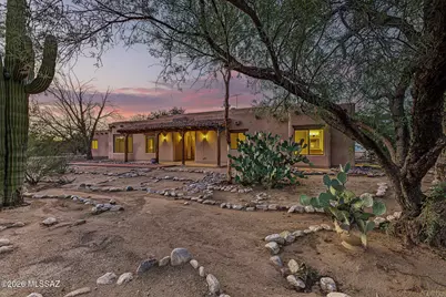 11201 E Hash Knife Circle, Tucson, AZ 85749 - Photo 1