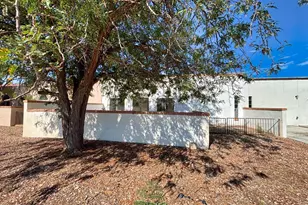 215 N Tracy Rd, Pearce, AZ 85625 - Photo 2