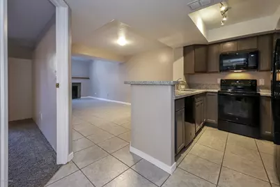 4021 N Weimer Place #13, Tucson, AZ 85719 - Photo 12