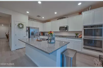 17389 S Ridgerunner Drive, Vail, AZ 85641 - Photo 4