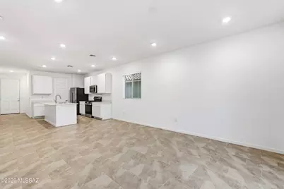 8774 S Circulo Generoso, Vail, AZ 85641 - Photo 6