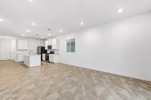 8774 S Circulo Generoso, Vail, AZ 85641 - Photo 6