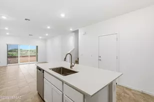 8774 S Circulo Generoso, Vail, AZ 85641 - Photo 10