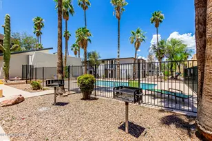 1600 N Wilmot Rd, Tucson, AZ 85712 - Photo 16